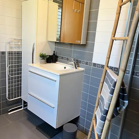 Isa'bellescale - Fully Equipped House 2km From Brussels South Airport Dom wakacyjny