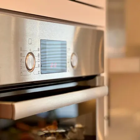 Isa'bellescale - Fully Equipped House 2km From Brussels South Airport Dom wakacyjny *