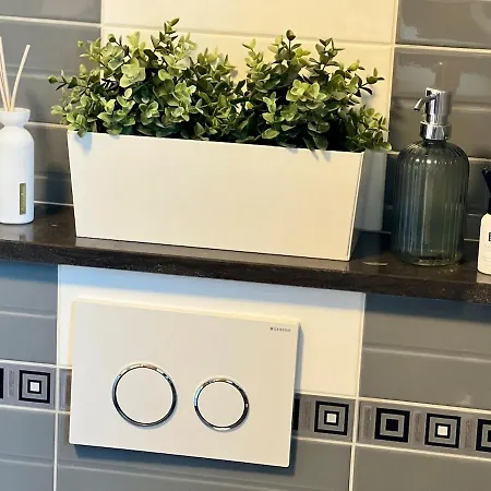 Isa'bellescale - Fully Equipped House 2km From Brussels South Airport ランサール