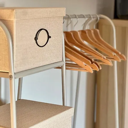 Dom wakacyjny Isa'bellescale - Fully Equipped House 2km From Brussels South Airport