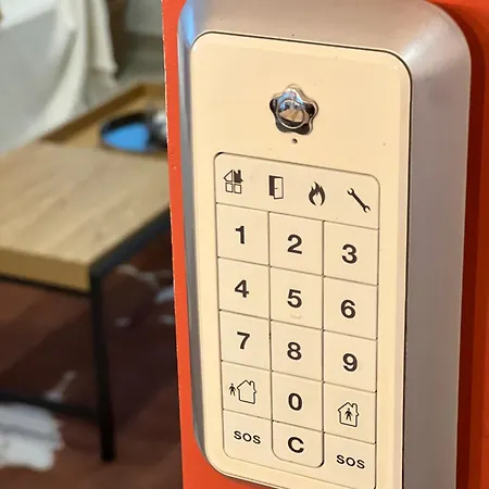 Dom wakacyjny Isa'bellescale - Fully Equipped House 2km From Brussels South Airport *