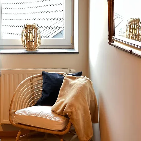 Isa'bellescale - Fully Equipped House 2km From Brussels South Airport *