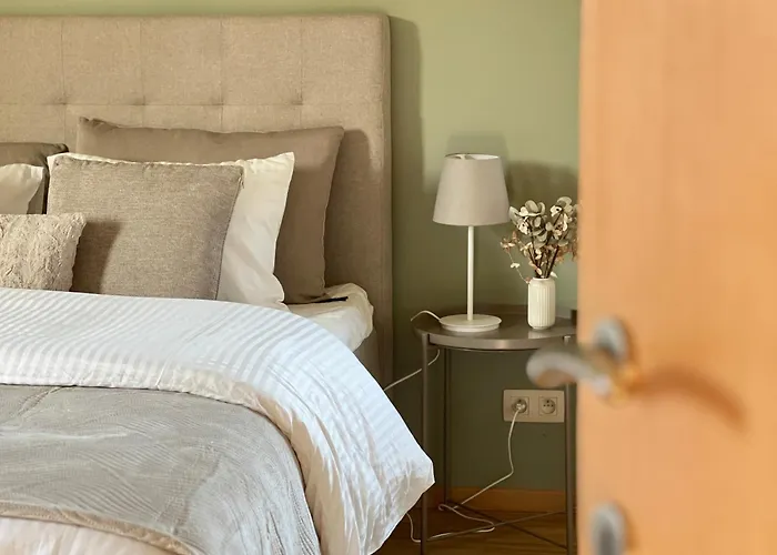 Isa'bellescale - Fully Equipped House 2km From Brussels South Airport Feriehus