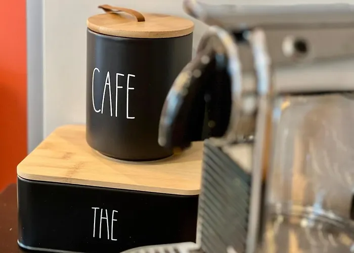 Isa'bellescale - Fully Equipped House 2km From Brussels South Airport